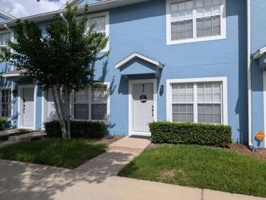 Main picture of 404 Wilton Cir