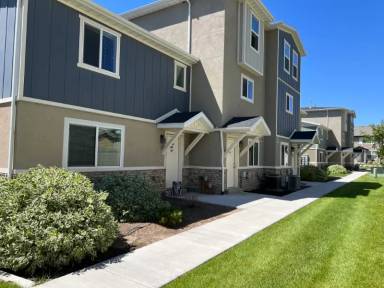 Main picture of 689 E 500 S