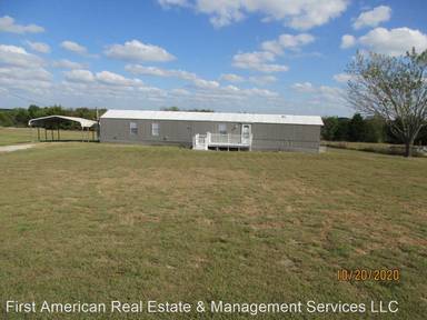 Main picture of 136 Shalom Ln