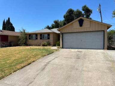 Main picture of 1908 Deerwood St
