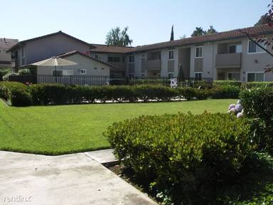 Main picture of 305 Easy St