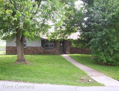 Main picture of 3104 W Edward St