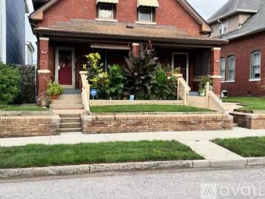 Main picture of 1861 Barth Ave