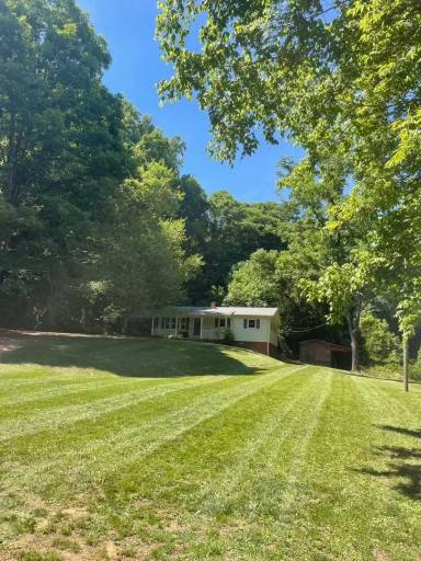 Main picture of 155 Blackburn St