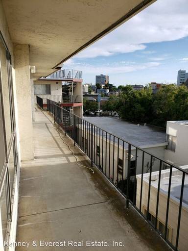 Main picture of 166 Athol Ave