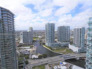 Main picture of Brickell Heights