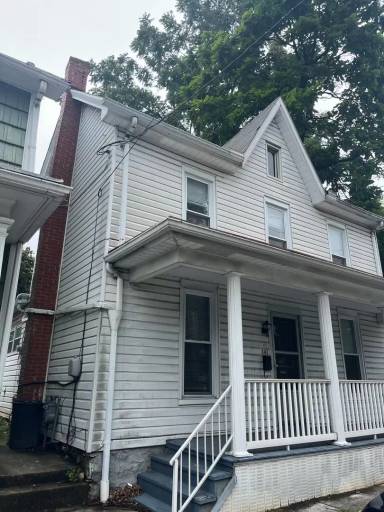 Main picture of 343 E Orange St