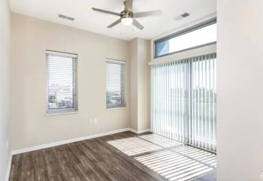 Main picture of Midtown Plaza Apartments