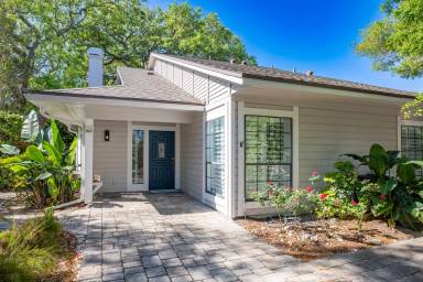 Main picture of 24 Sea Winds Ln N