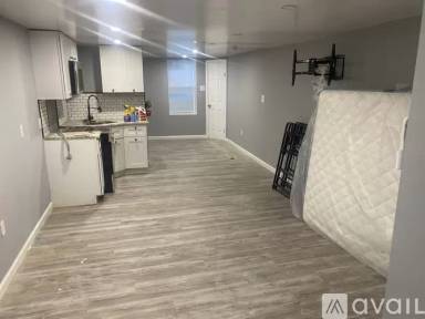 Main picture of 5101 Funston St