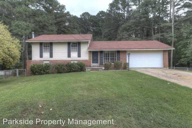 Main picture of 130 Jonathan Rd