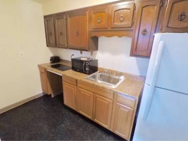 Main picture of 1300 McMinn St