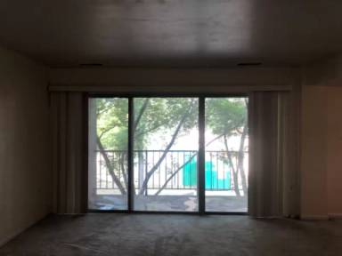Main picture of 11 Canterbury Sq