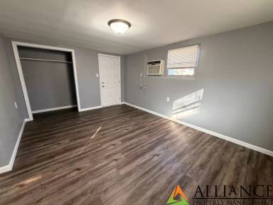Main picture of 1021 Quivera Dr