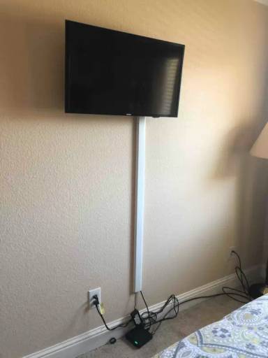 Main picture of 207 Molina Ct