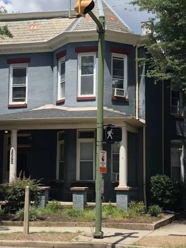 Main picture of 2000 Floyd Ave