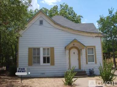 Main picture of 309 N Walnut St