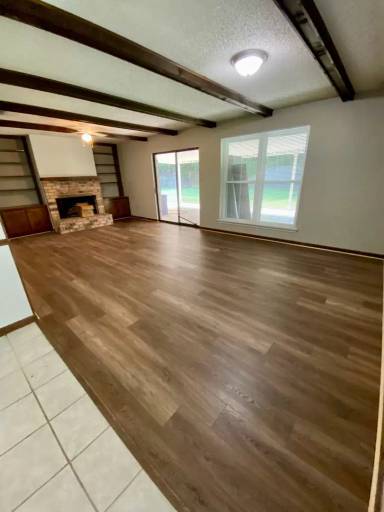 Main picture of 1311 Knollhaven Dr