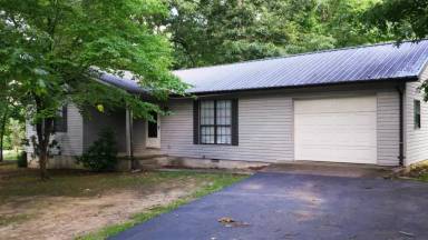Main picture of 407 Spruce Loop