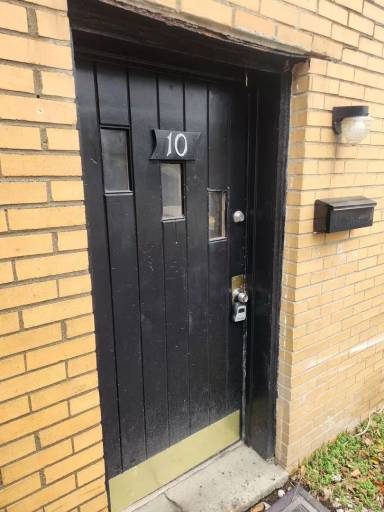 Main picture of 10 Almeda St