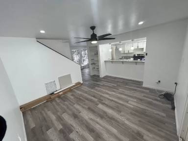 Main picture of 3980 Crayrich Cir
