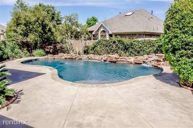 Main picture of 4216 Chippewa Ct