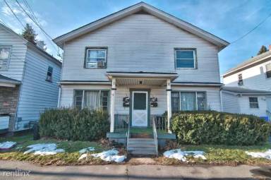 Main picture of 154 S Fillmore Ave