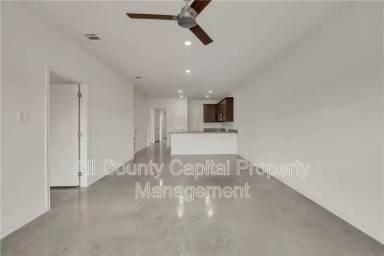 Main picture of 1125 Lindsey Dr