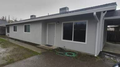 Main picture of 746 W Canal Dr