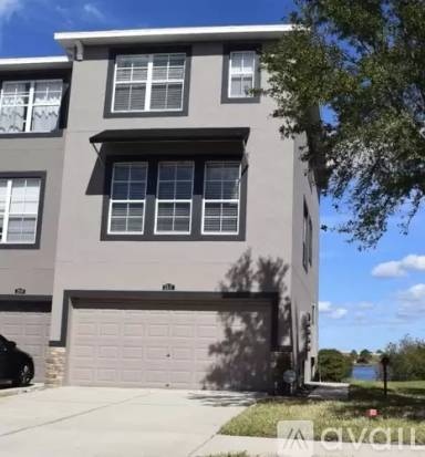 Main picture of 2525 Lexington Oak Dr