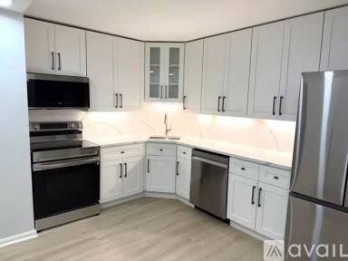 Main picture of Coolidge Ave