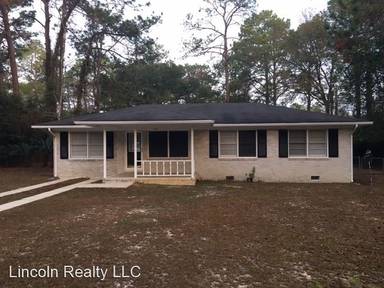 Main picture of 716 Azalea Cir