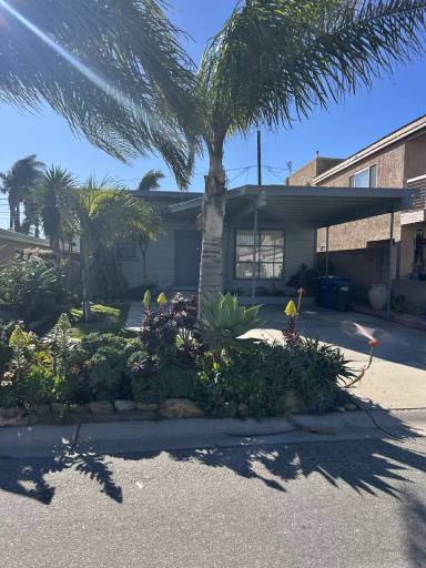 Main picture of 260 Santa Monica Dr