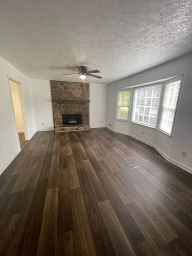 Main picture of 290 Carmon Dr