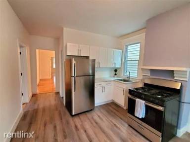 Main picture of 388 Bloomfield Ave