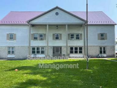 Main picture of 1051 Henn Ave