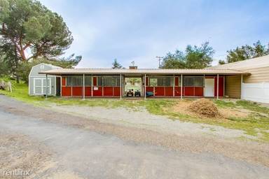 Main picture of 1342 Viejas View Ln