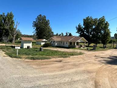 Main picture of 10826 Cleat Rd