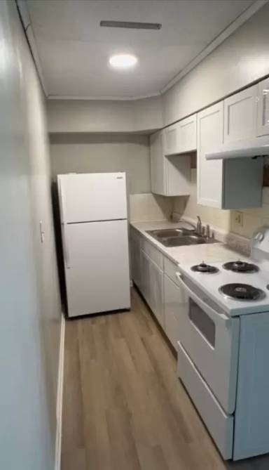 Main picture of 807 Washington Ave