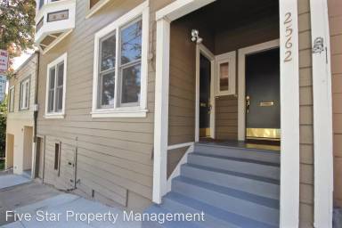 Main picture of 2562 Diamond St