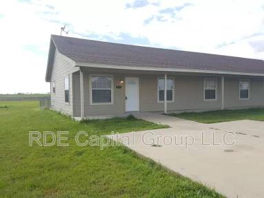Main picture of 311 S Blue Jay Ct