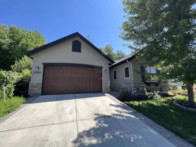 Main picture of 2660 N 23rd St