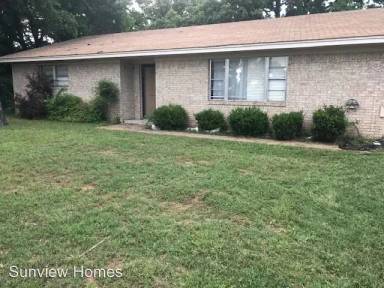 Main picture of 17 Diamond H Suites Ln