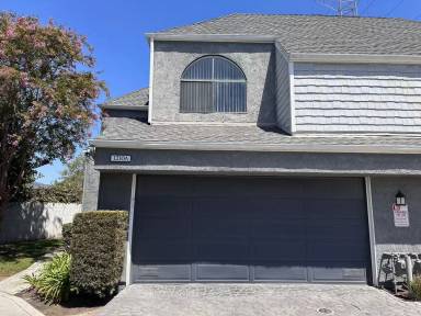 Main picture of 1210 S Barranca Ave