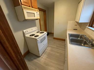Main picture of 97 Brighton Dr