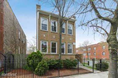Main picture of 1654 N Austin Ave
