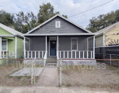 Main picture of 1213 W Duval St