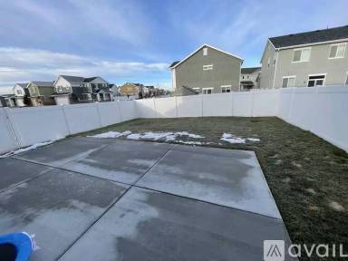 Main picture of 1642 W Parkview Dr