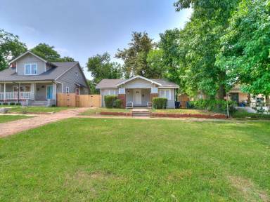 Main picture of 2008 NW 12th St