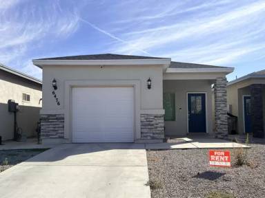 Main picture of 6476 Harapon St